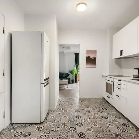 One Of A Kind In I 7 Bedrooms I 15 Guests!