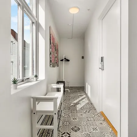 One Of A Kind In I 7 Bedrooms I 15 Guests! Апартаменты Берген