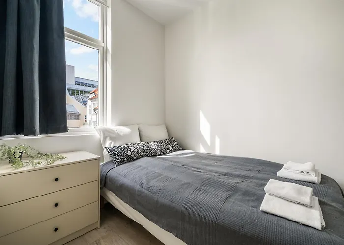 شقة One Of A Kind In I 7 Bedrooms I 15 Guests! برغن